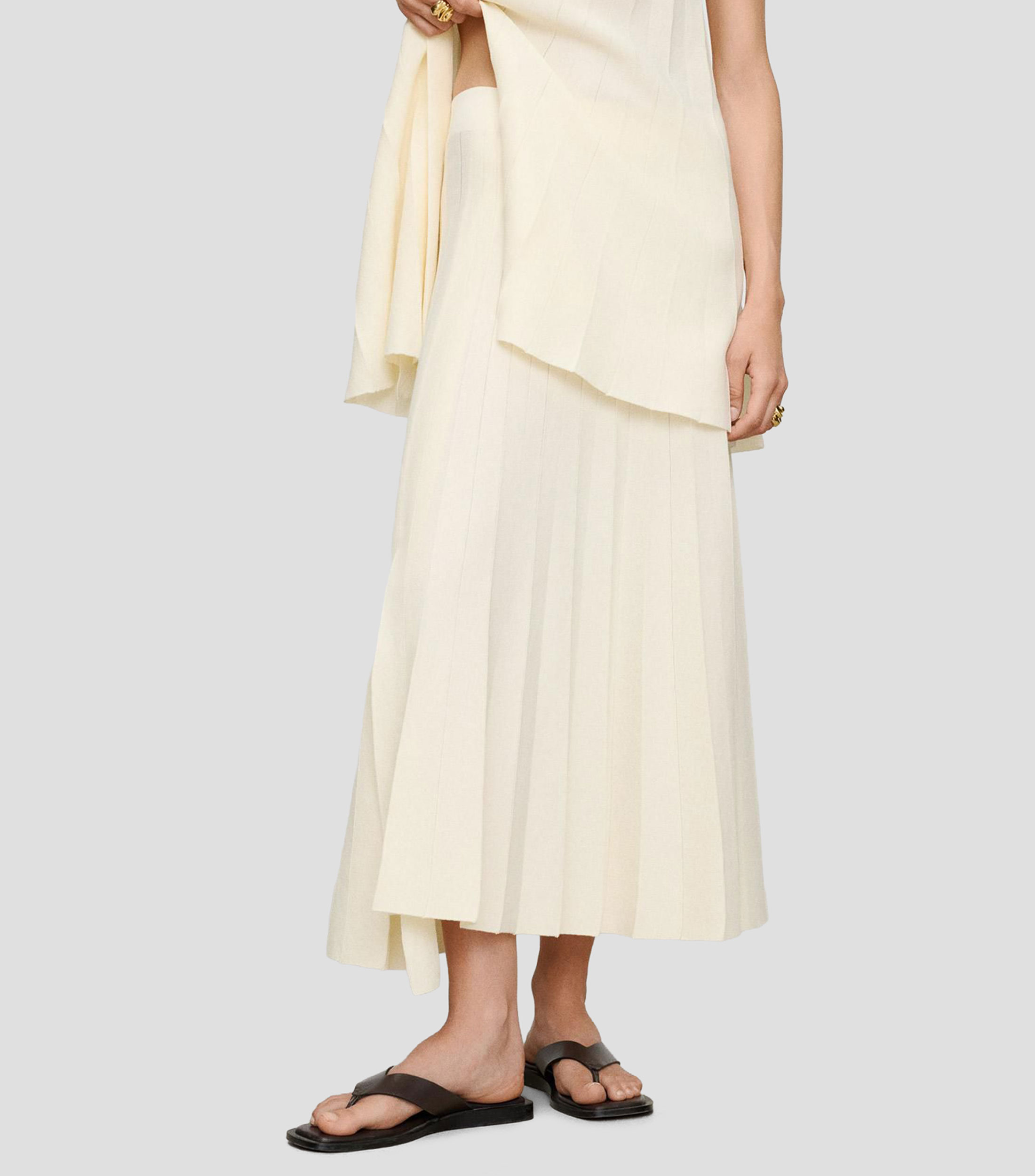 Falda midi de corte regular lisa Mujer